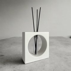 Designový aroma difuzér - čtverec (bílý)