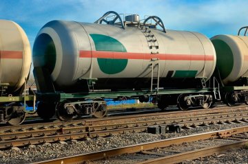 Čím nahradit sorbent při havárii? Efektivnější a bezpečnější řešení má jméno Oil Technics