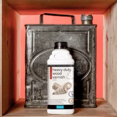 Heavy Duty Wood Varnish -  odolný lak na interiérové dřevo