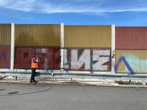 Jak odstranit graffiti - ekologicky a bez zbytečné námahy