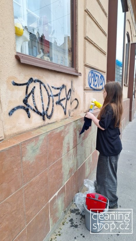 Graffiti Go! - odstraňovač graffiti, barev a nátěrů - Objem: 5 l